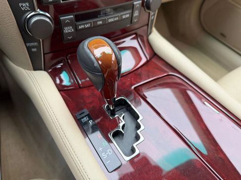 Used 2008 Lexus LS 460 L image 21