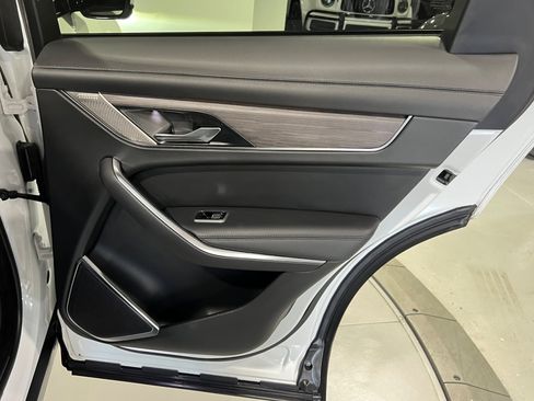 Used 2021 Jaguar F-PACE S image 36