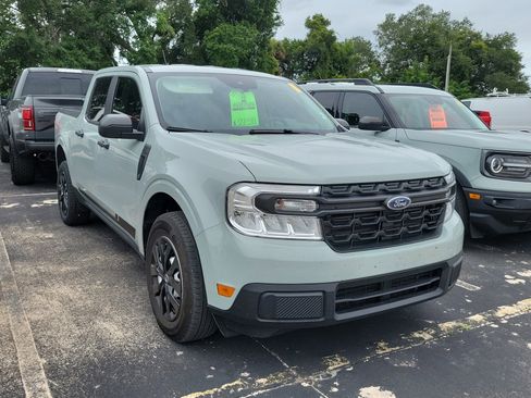 Used 2024 Ford Maverick XL FWD image 1
