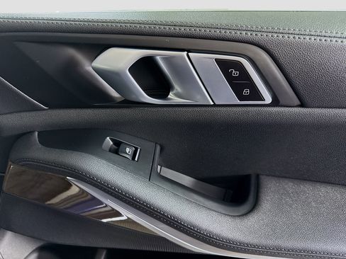 Used 2020 BMW X5 sDrive40i image 31