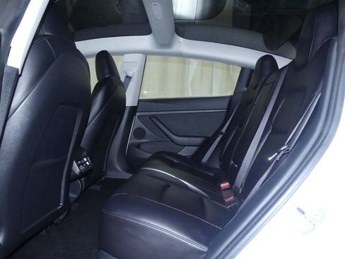 Used 2023 Tesla Model 3 Standard Range RWD image 21