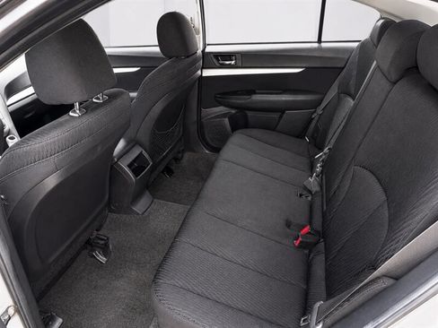 Used 2011 Subaru Outback 2.5i Premium w/ All-Weather Pkg AWD/4WD image 11