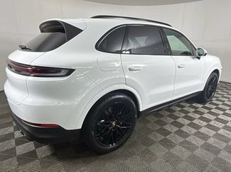 Used 2024 Porsche Cayenne AWD/4WD video 2