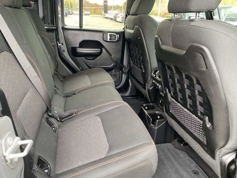 Certified 2021 Jeep Gladiator Mojave image 26