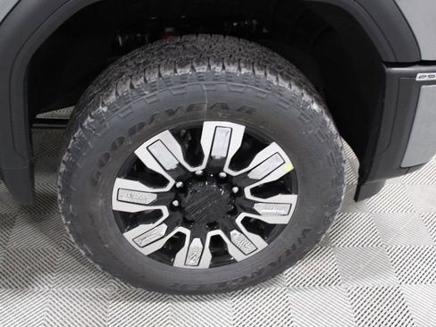 New 2026 GMC Sierra 2500 Denali w/ Denali Reserve Package image 47