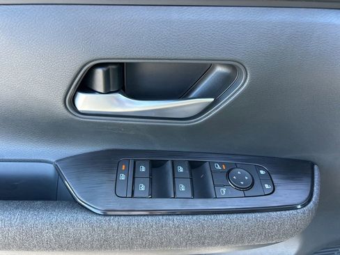 New 2026 Nissan Kicks SV w/ Illumination Package image 12