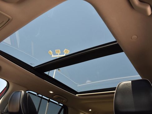 Used 2023 Honda Pilot Elite image 10