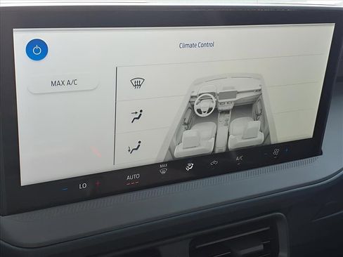 New 2025 Ford Maverick XL image 8