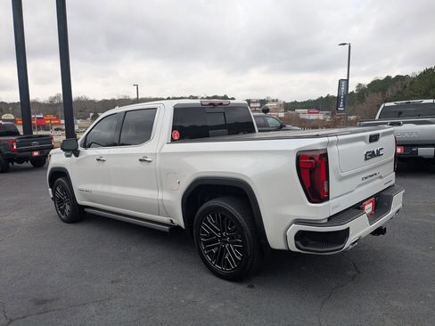Used 2022 GMC Sierra 1500 Denali Ultimate image 7