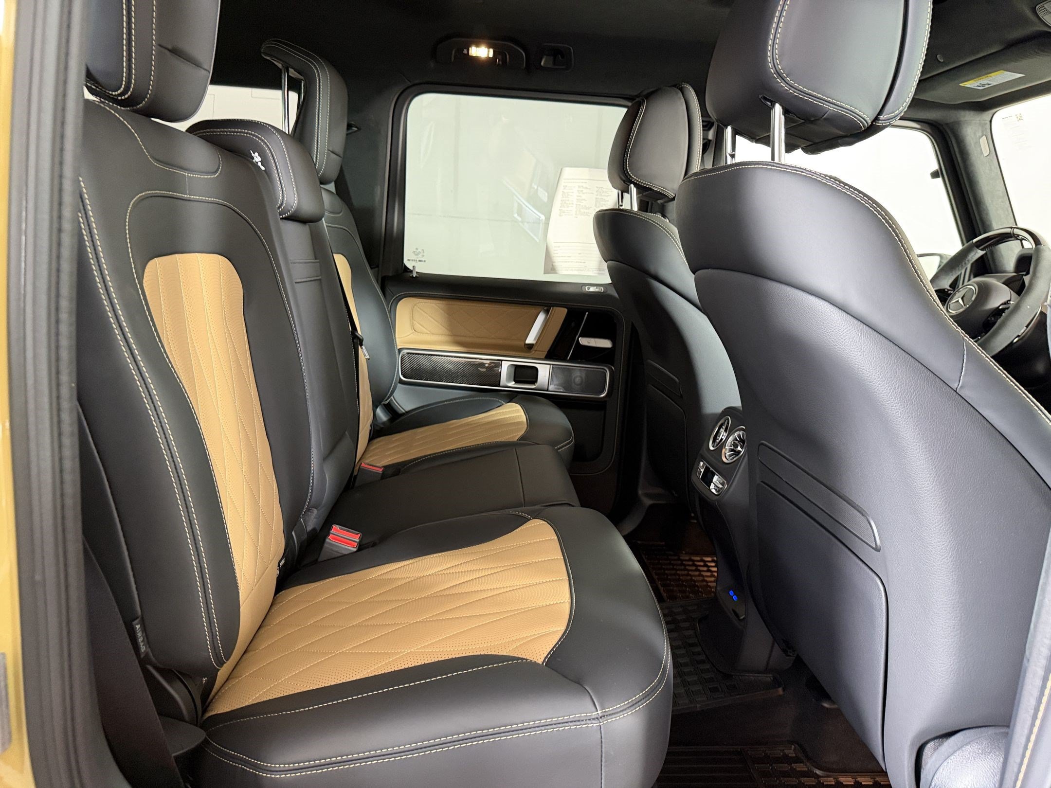 Certified 2025 Mercedes-Benz G 63 AMG 4MATIC image 31