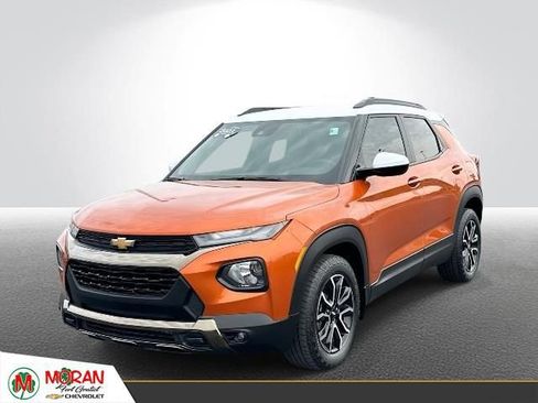 Certified 2023 Chevrolet TrailBlazer ACTIV FWD image 1