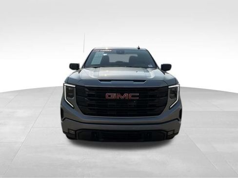 Used 2023 GMC Sierra 1500 Elevation AWD/4WD image 3