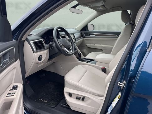 Used 2021 Volkswagen Atlas SE image 9