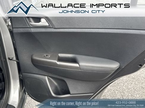 Used 2019 Kia Sportage LX AWD/4WD image 36
