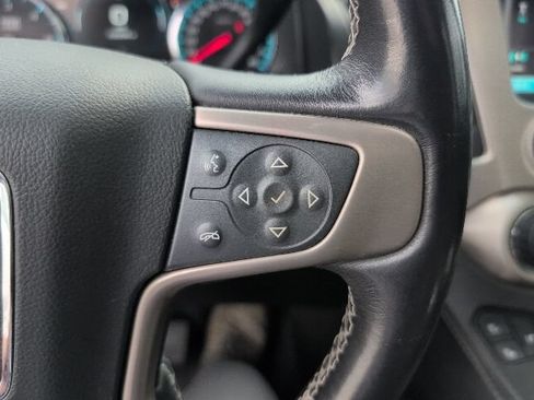 Used 2018 GMC Yukon Denali w/ Open Road Package AWD/4WD image 16