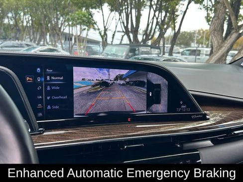 Used 2024 Cadillac Escalade ESV Sport Platinum w/ LPO, ONYX Package image 28