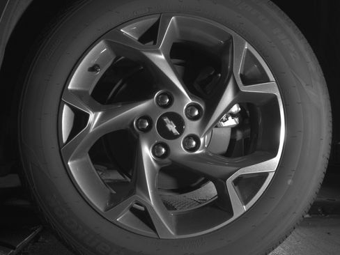 Used 2025 Chevrolet Trax LT FWD image 14