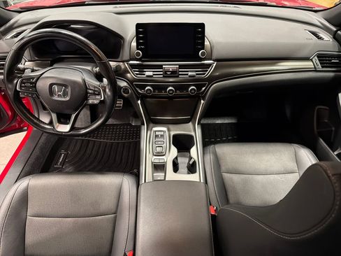 Used 2021 Honda Accord Sport image 6