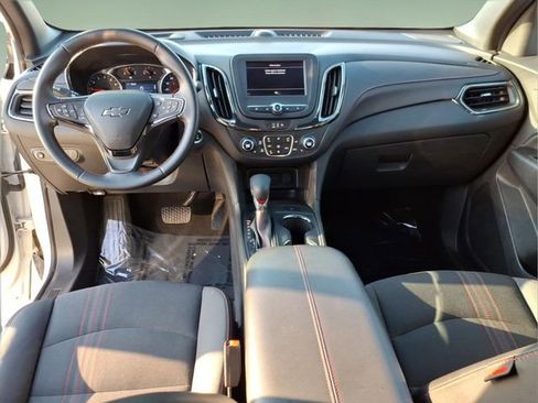 Used 2023 Chevrolet Equinox RS image 13