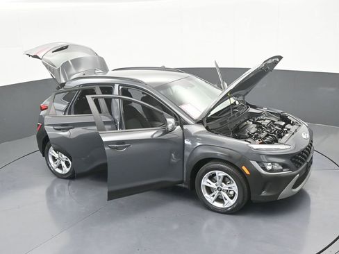 Used 2023 Hyundai Kona SEL image 70