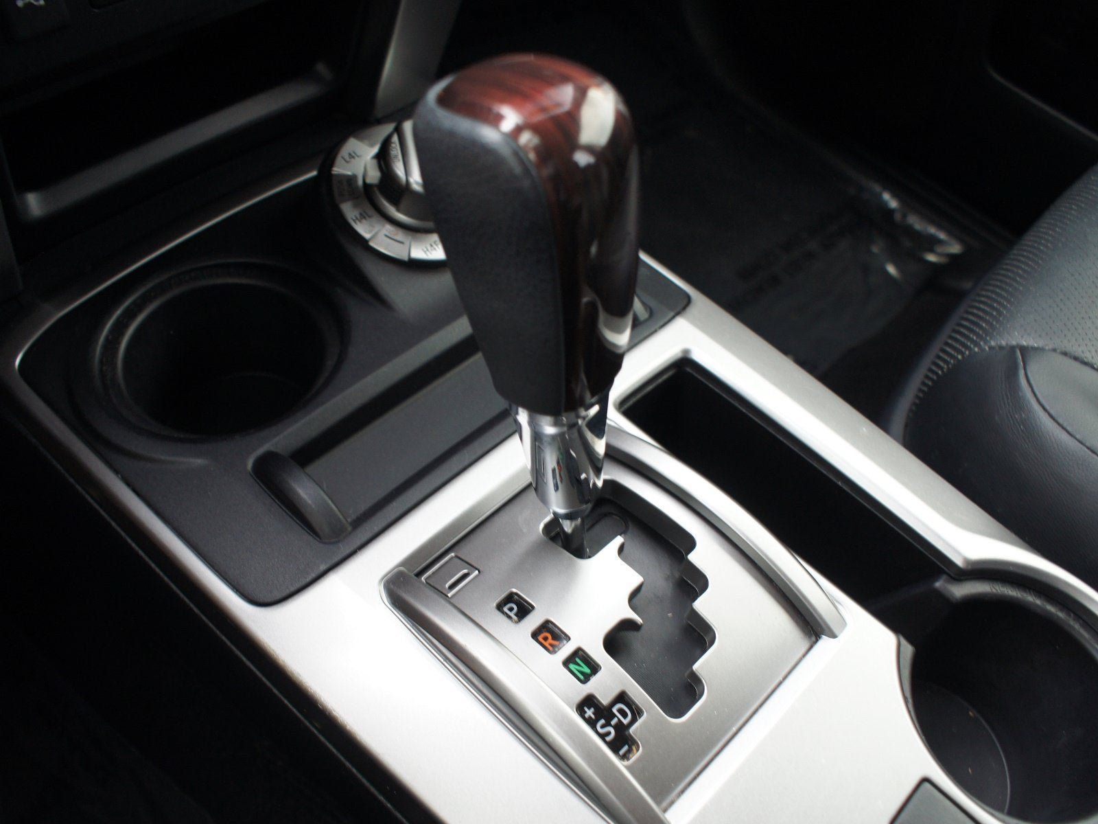 Used 2024 Toyota 4Runner Limited AWD/4WD image 13