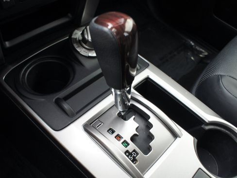 Used 2024 Toyota 4Runner Limited AWD/4WD image 13