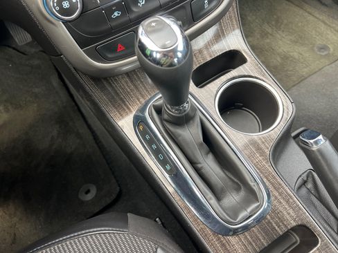 Used 2014 Chevrolet Malibu LT image 14