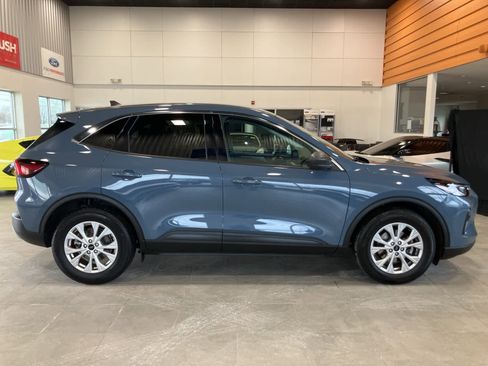 Used 2023 Ford Escape Active w/ Tech Pack #1 image 4