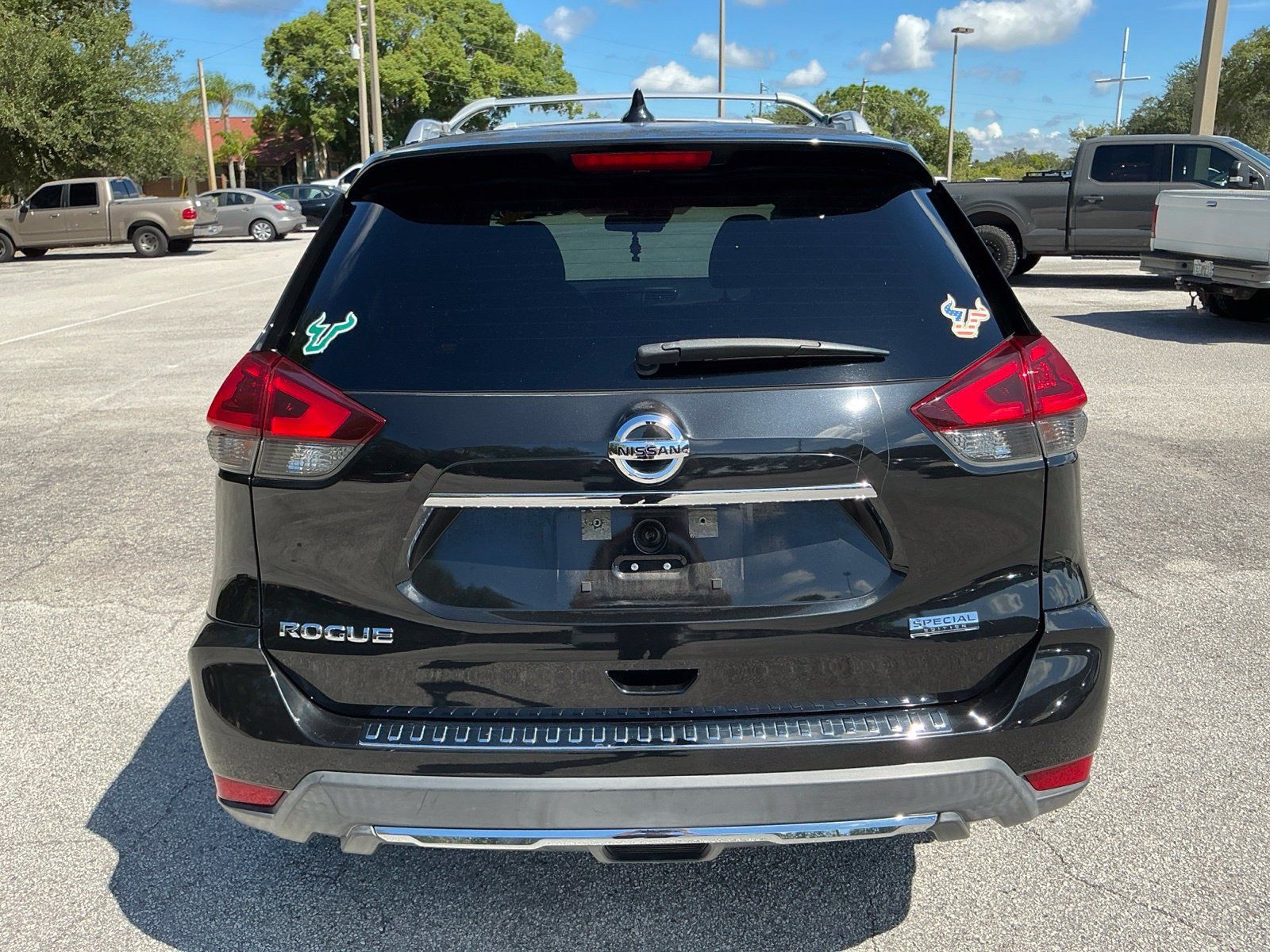Used 2020 Nissan Rogue S w/ Special Edition Package FWD image 7