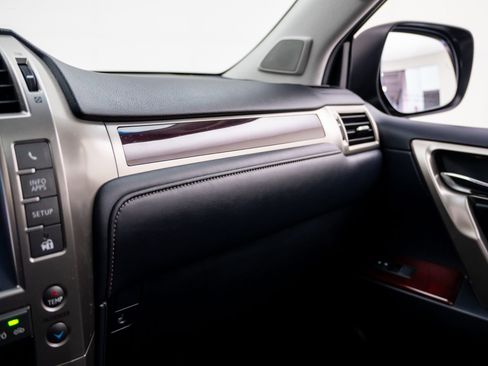 Used 2019 Lexus GX 460 Premium AWD/4WD image 26