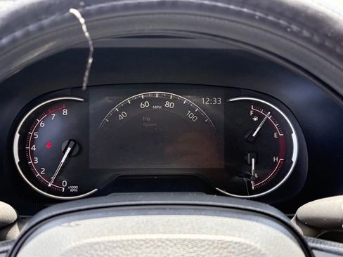 Used 2025 Toyota RAV4 LE FWD image 11