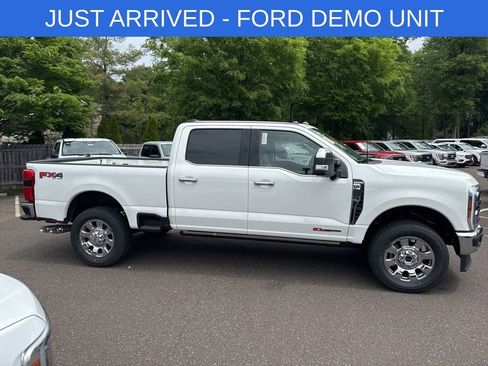 Used 2026 Ford F250 King Ranch w/ Chrome Package AWD/4WD image 4