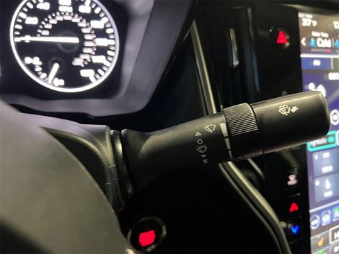 Used 2025 Subaru Legacy Premium image 36