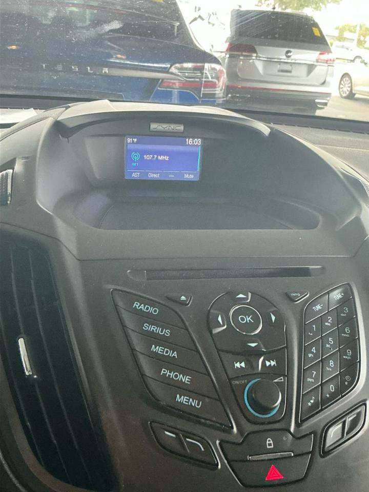 Used 2015 Ford Escape SE AWD/4WD image 10