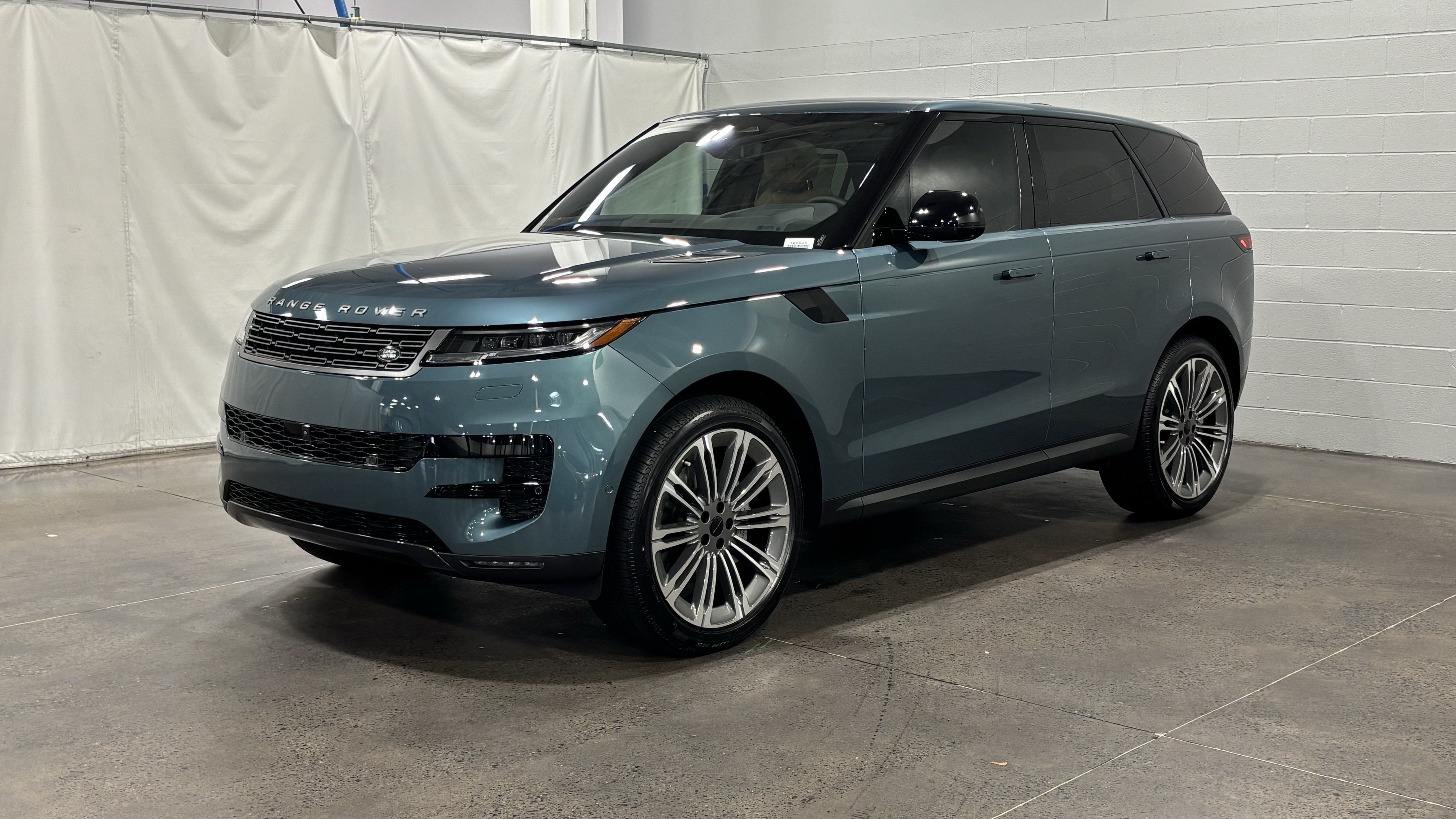New 2026 Land Rover Range Rover Sport SE AWD/4WD image 1