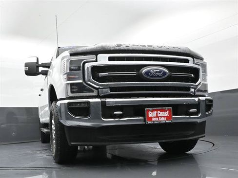 Certified 2022 Ford F250 Lariat w/ Lariat Ultimate Package AWD/4WD image 28