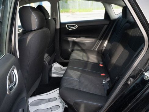 Used 2019 Nissan Sentra SR FWD image 25