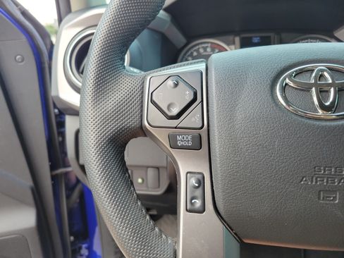 Used 2023 Toyota Tacoma SR5 w/ Technology Package AWD/4WD image 12