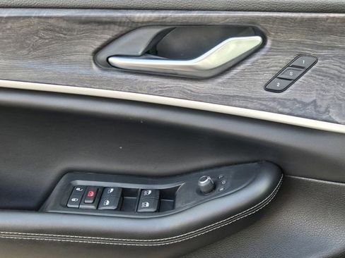 Used 2024 Jeep Grand Cherokee Limited 4xe image 24