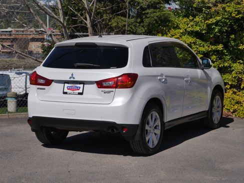 Used 2015 Mitsubishi Outlander Sport ES image 21