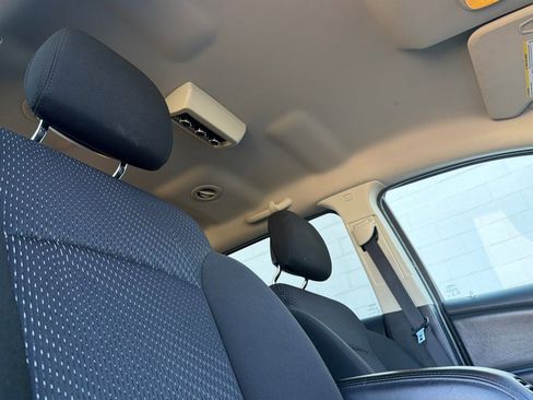 Used 2019 Dodge Journey SE w/ Premium Group image 18