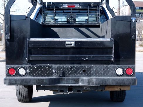 Used 2022 Ford F250 XL w/ Power Equipment Group image 20