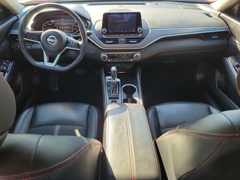 Used 2023 Nissan Altima 2.5 SR AWD/4WD image 14