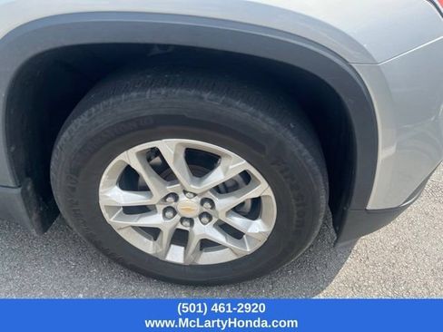 Used 2019 Chevrolet Traverse LS FWD image 5