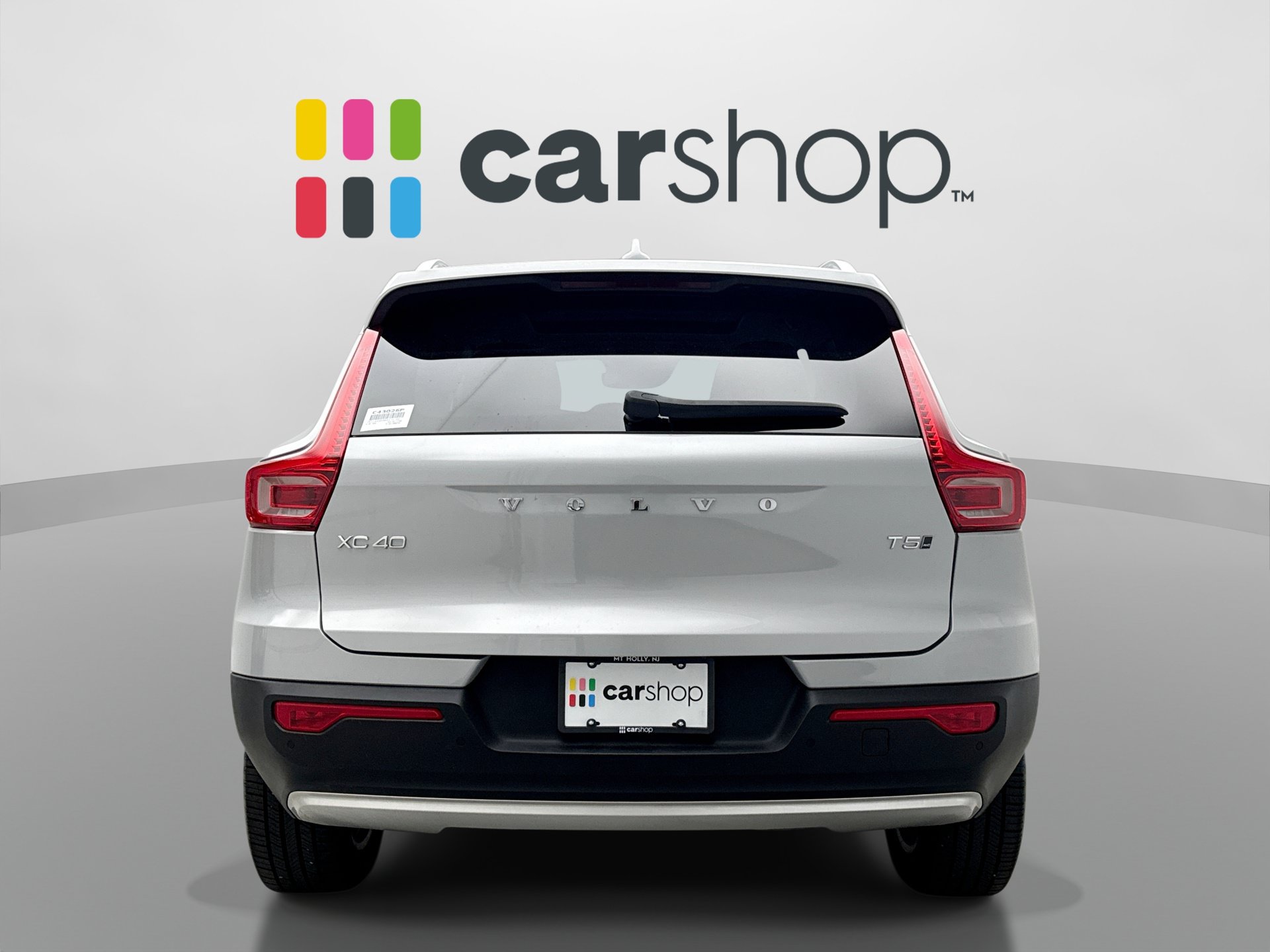 Used 2021 Volvo XC40 T5 Momentum AWD/4WD image 4