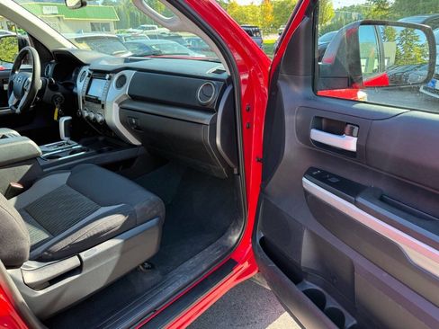 Used 2016 Toyota Tundra SR5 image 13