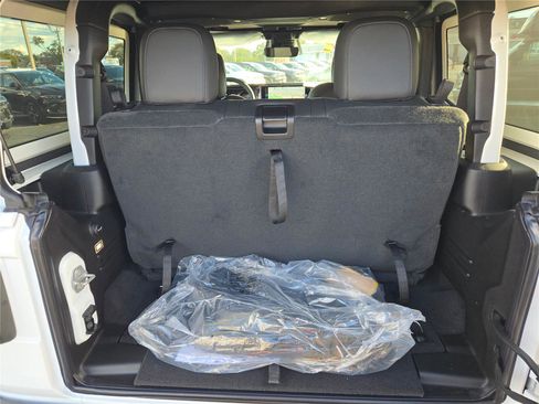 New 2026 Jeep Wrangler Rubicon image 15