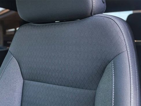 Used 2025 Chevrolet Silverado 1500 Custom Trail Boss w/ Dark Appearance Package image 25