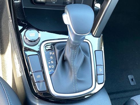 New 2026 Kia Seltos S FWD image 18
