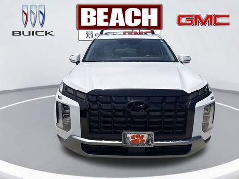 Used 2025 Hyundai Palisade SEL FWD image 2